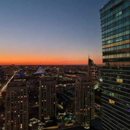Северное Сияние 35 Этаж Astana Eksteriør bilde
