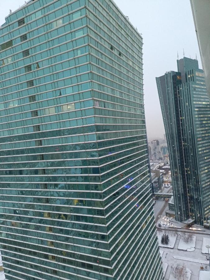 Северное Сияние 35 Этаж Astana Eksteriør bilde