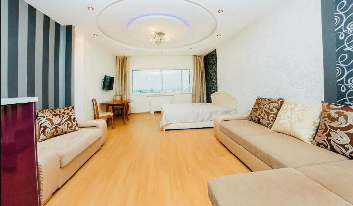 Северное Сияние 35 Этаж Astana Eksteriør bilde