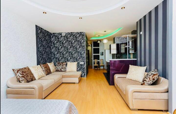 Северное Сияние 35 Этаж Astana Eksteriør bilde