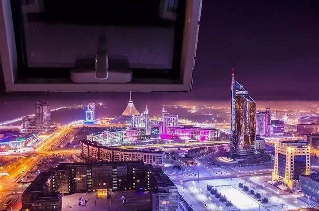 Северное Сияние 35 Этаж Astana Eksteriør bilde