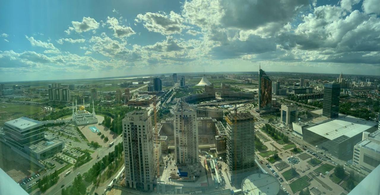 Северное Сияние 35 Этаж Astana Eksteriør bilde